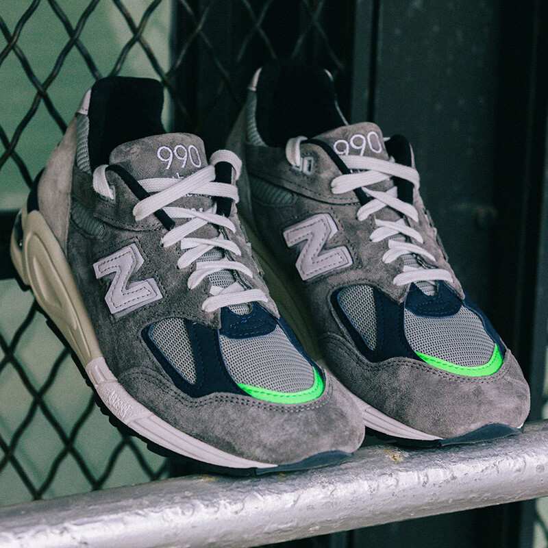 new balance 990v2